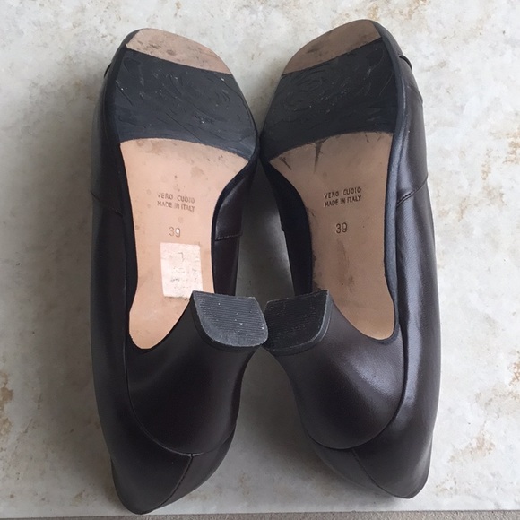 Taryn Rose Italian Woman’s brown leather shoes size 8.5 (EUR 39) - Picture 6 of 7
